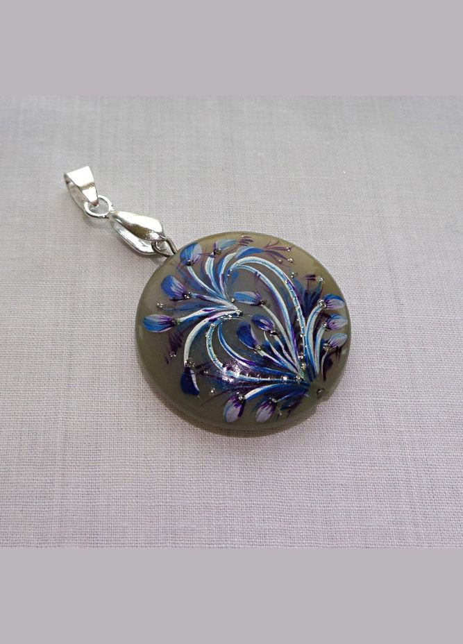 Кулон из серого агата с ручной росписью "Голубые Цветы Сердца" No Brand (358224253)