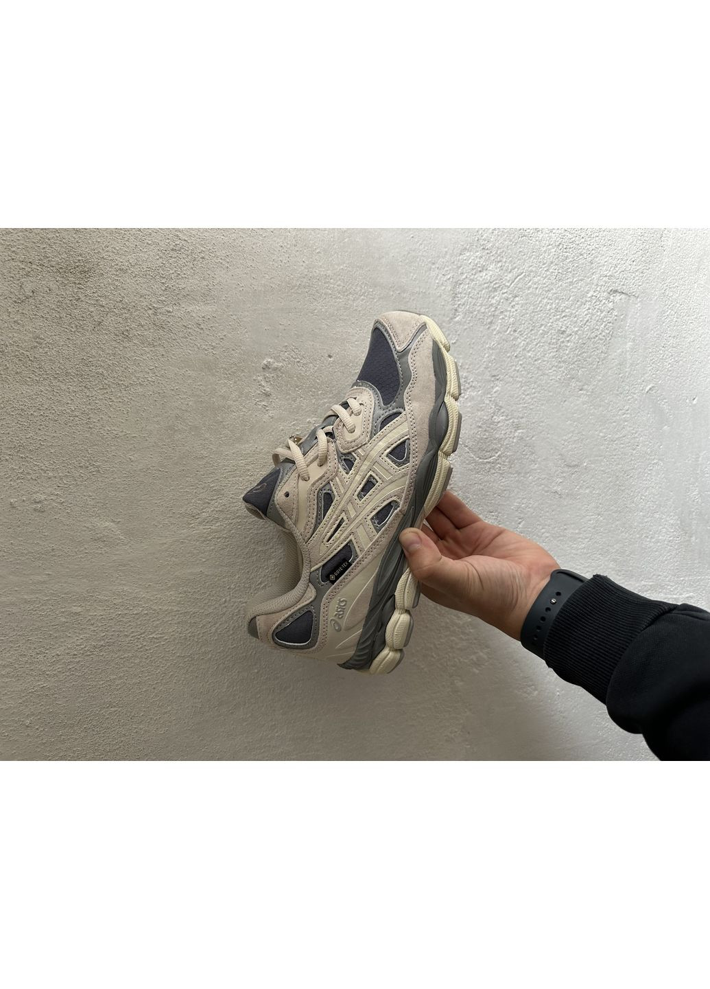 Сірі Осінні кросівки чоловічі asics gel-nyc grey beige gore-tex асікс гель нюк No Brand