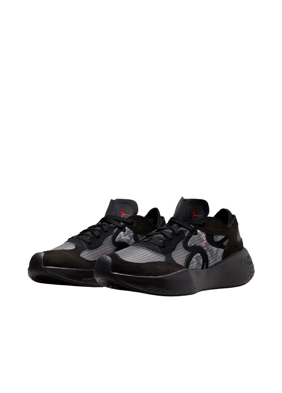Черные демисезонные кроссовки delta 3 low dn2647-060 Jordan
