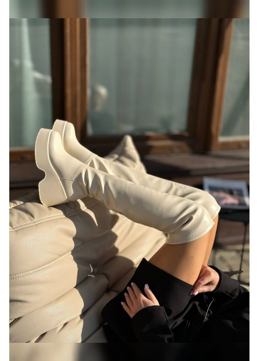 Бежевые осенние женские ботфорты демисезонные бежевые на танкетке платформе Veagia