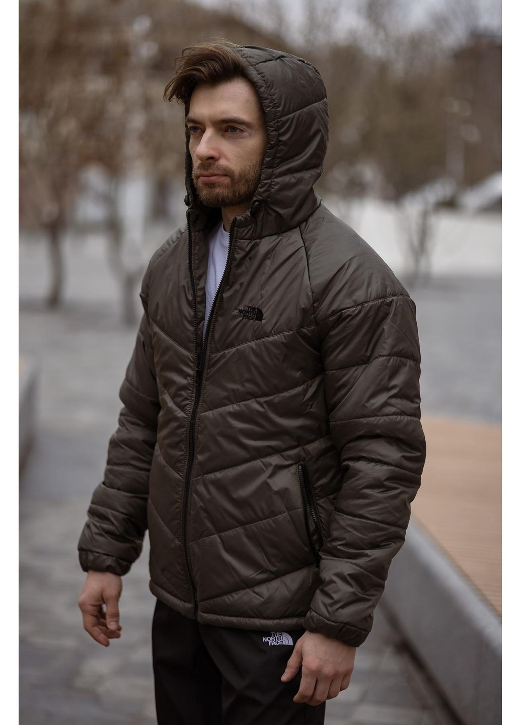 Темно-сіра куртка міцна, водонепроникна тканина повномірні розміри No Brand