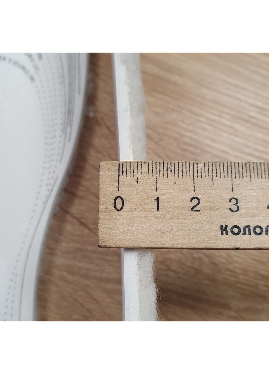 Универсальные обрезные стельки из овчины и латекса, разные цвета, размер 36–46 Белый Po Fanu (365549149)