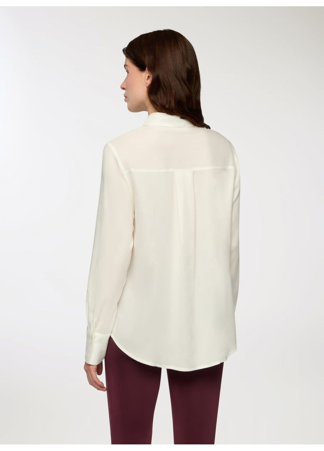 Молочная блузка женщин Terranova