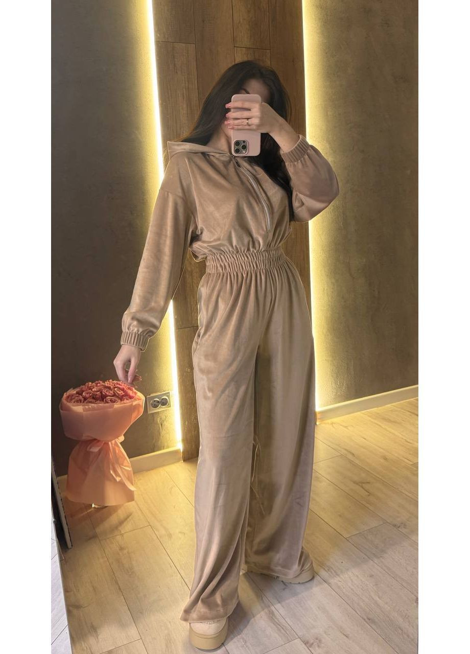 Женский велюровый комбинезон с капюшоном и акцентом на талии. MonCher комбинезон-брюки бежевый повседневный велюр