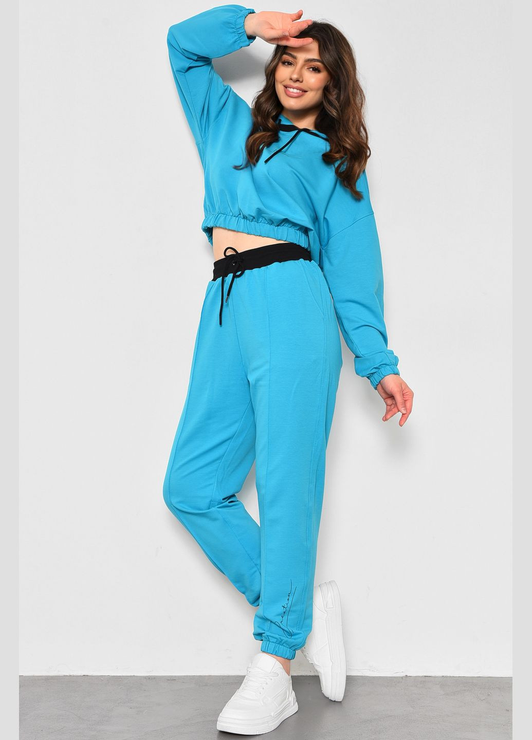 Спортивный костюм женский полубатальный голубого цвета Let's Shop (285692195)