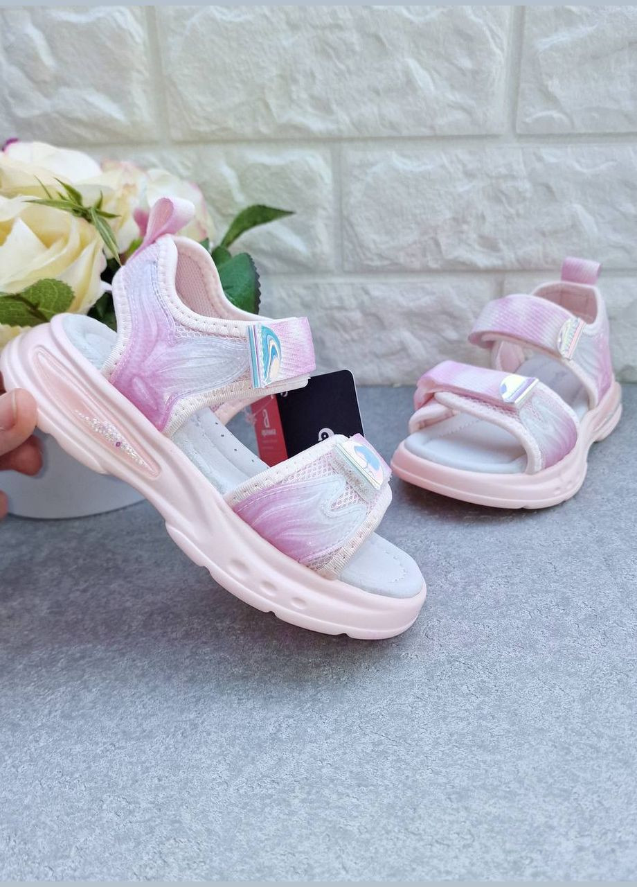 Розовые стильные спортивные босоножки для девочки Apawwa