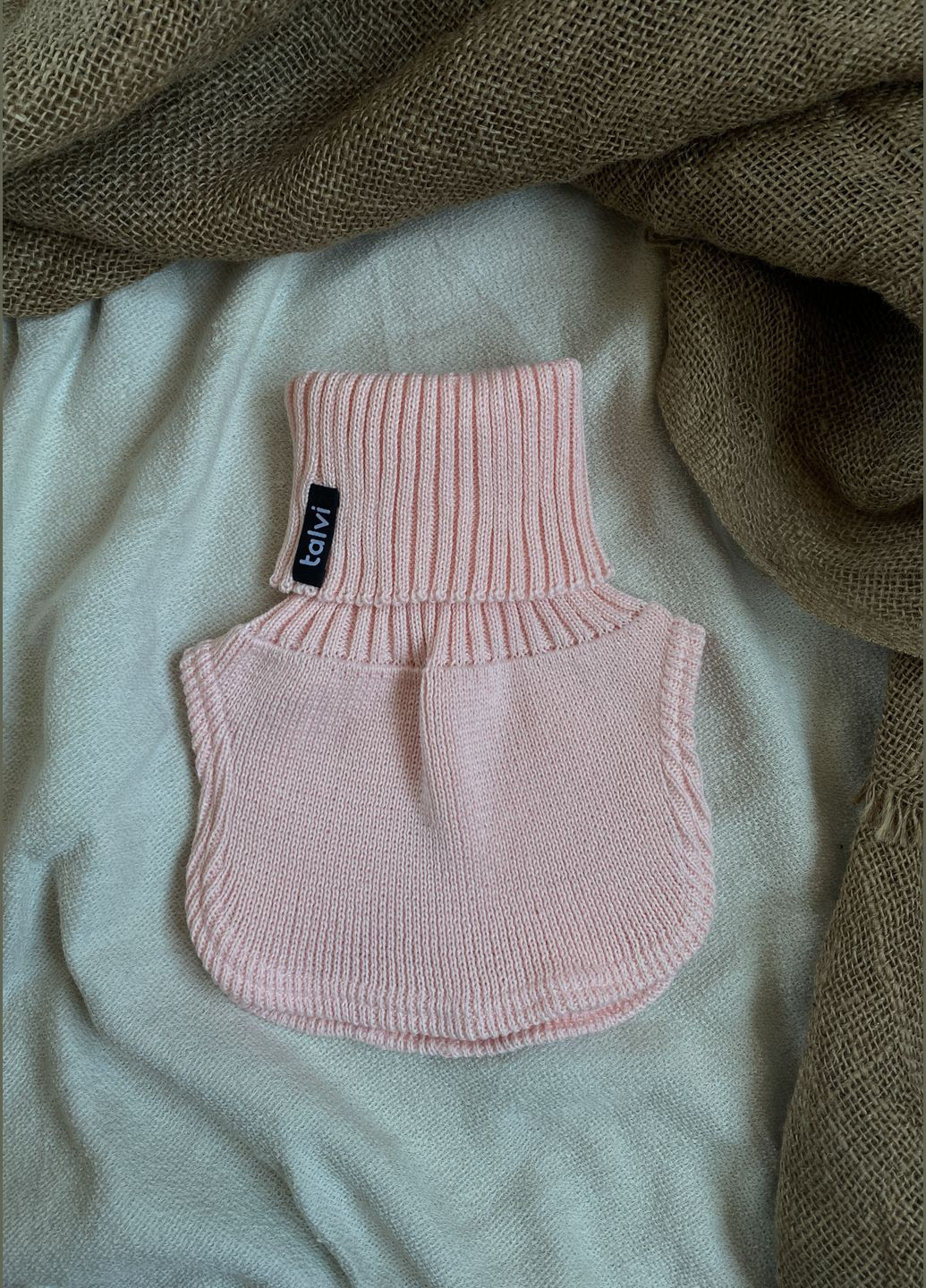 Стильна дитяча в'язана манишка Talvi Айріс (312511430)