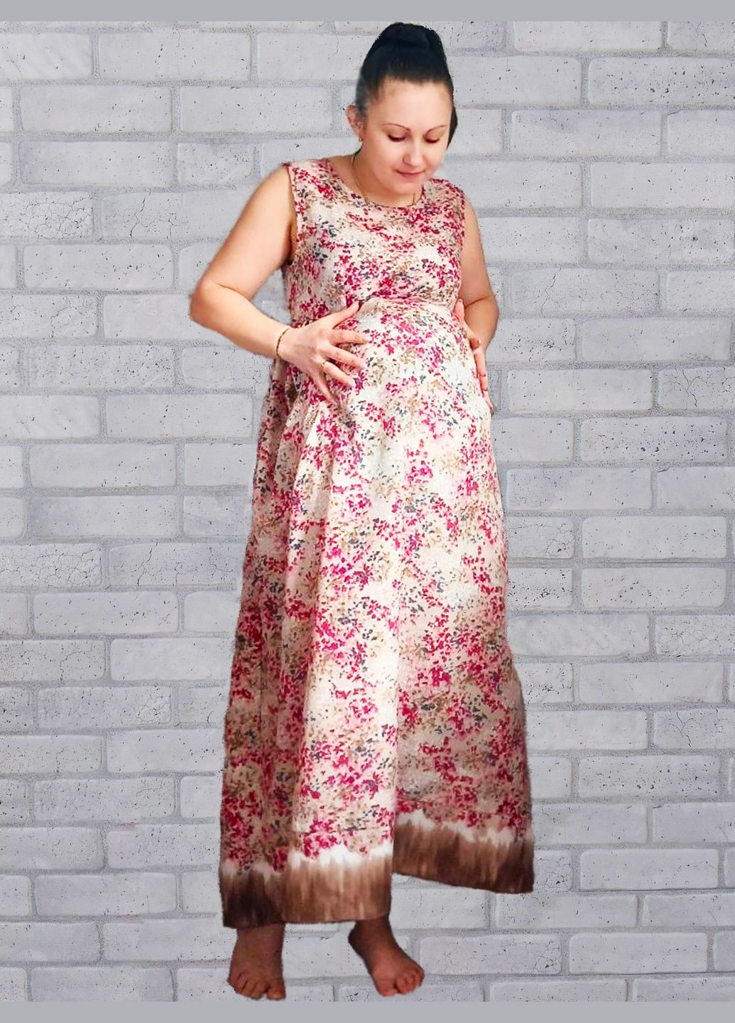 Коричневое повседневный сарафан для беременных макси талия на резинке в розовые цветы, штапель сатин софт No Brand с цветочным принтом
