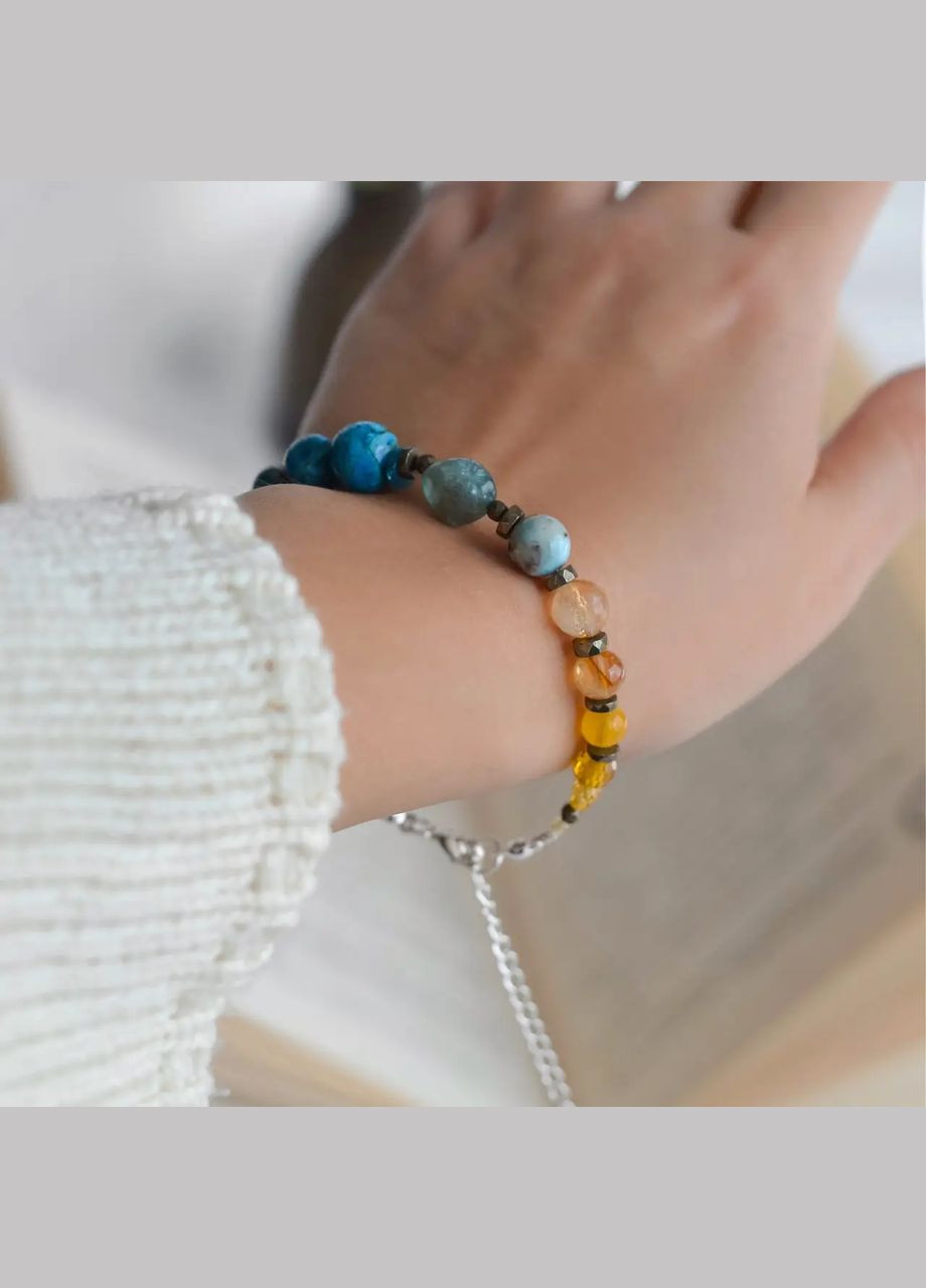 Браслет натур Хризоколла, Ларимар, Цитрин, Азурит, фур-ра гип-ный сплав цвет серебро d-10-2мм+- L-19-24см No Brand браслет (300781145)