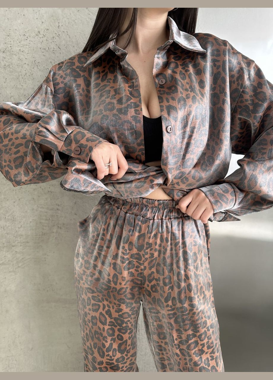 Жіночий костюм двійка колір коричневий р.46/48 452396 New Trend (285711097)