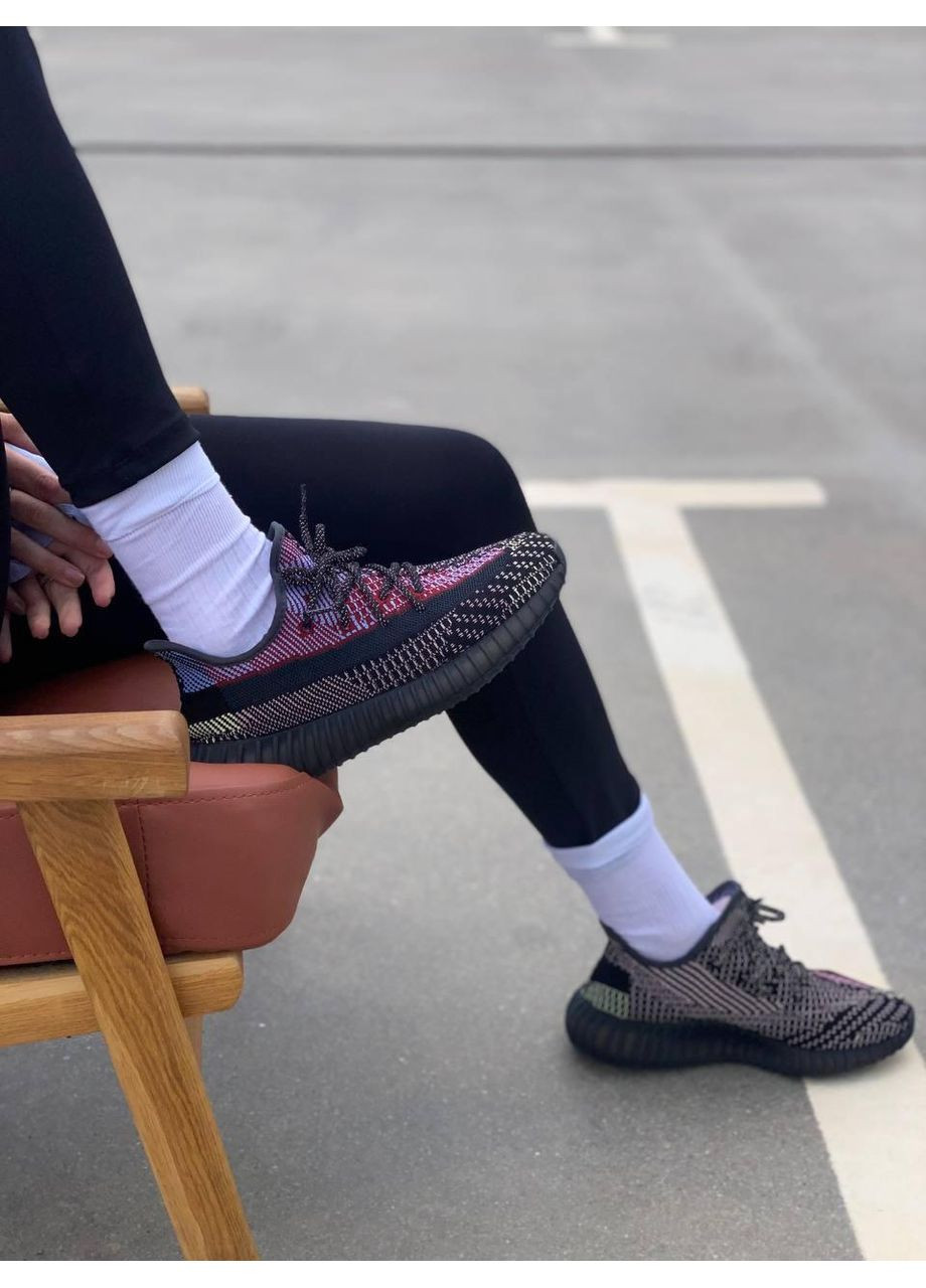КРОССОВКИ ЖЕНСКИЕ ADIDAS YEEZY BOOST 350 V2 HOLIDAY АДИДАС ИЗИ БУСТ No Brand чёрные демисезоны (368887802)