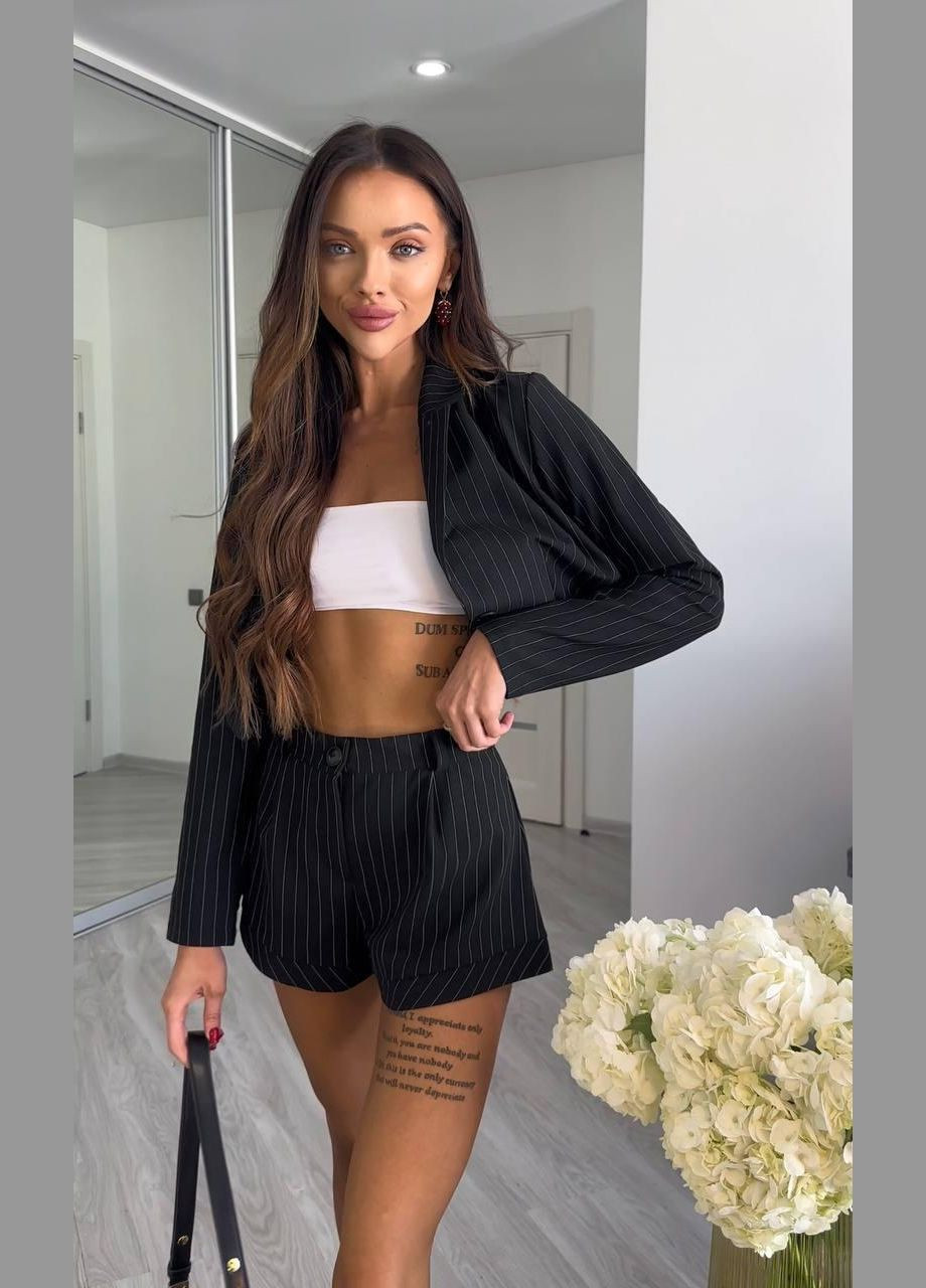 Костюм женский - двойка, укороченный жакет и шорты в полоску JUGO Hype brand (303106761)