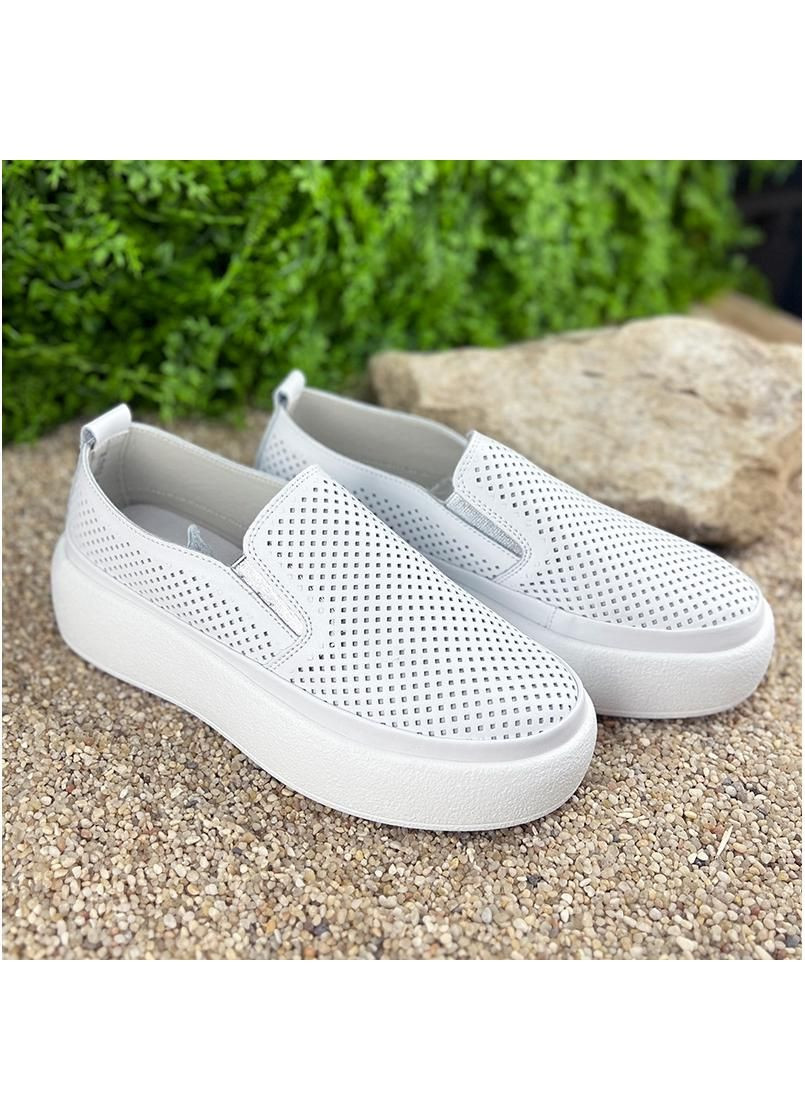 Белые жiночi шкiрянi лофери iмiтацiя перфорацii е-0010152-1 бiлi Kadisailun