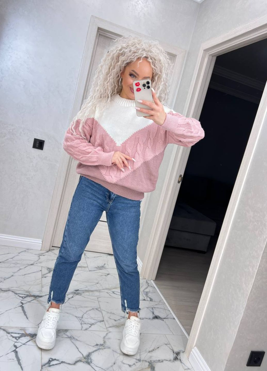 Рожевий демісезонний в'язаний светр джемпер Україна