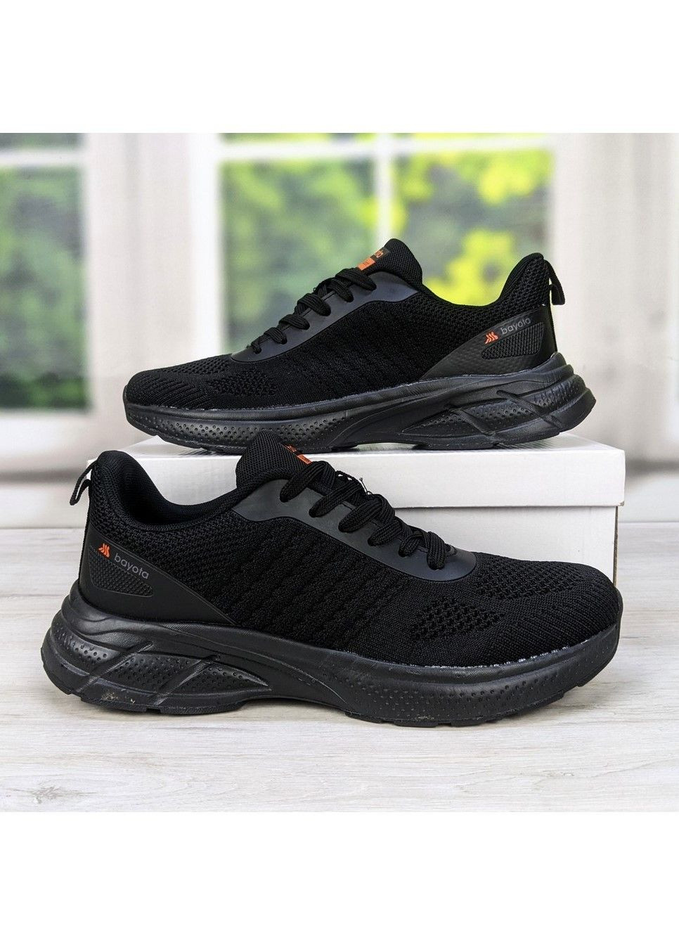 Чорні Осінні кросівки чоловічі текстильні Bayota