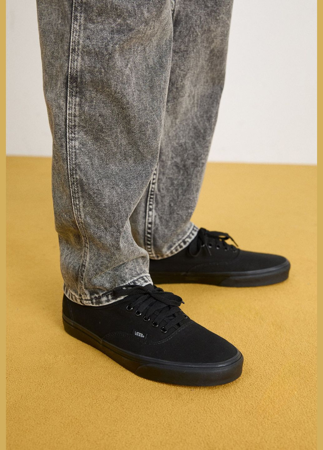 Черные кеды Vans Authentic VN000EE3BKA1