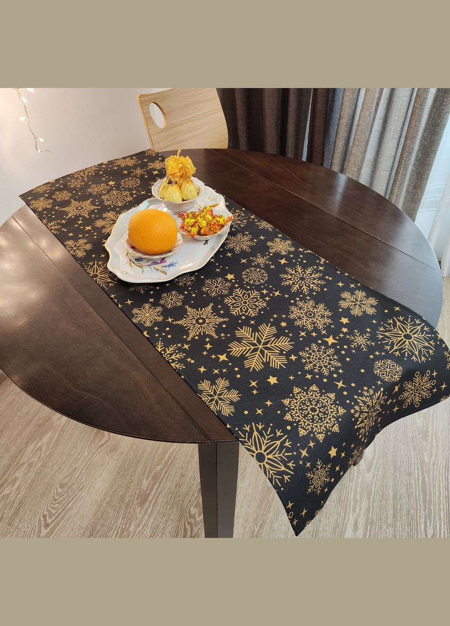 Ранер на стол декоративная дорожка водоотталкивающая тефлоновая новогодняя черная со снежинками 37х100см Maystat (305390467)
