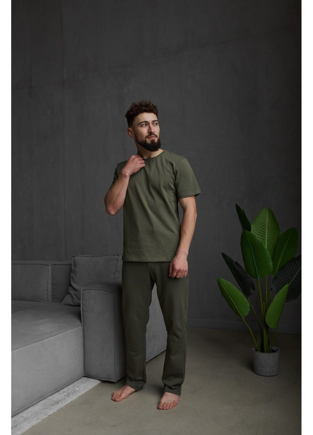 Хаки повседневный демисезонные прямые брюки Handy Wear