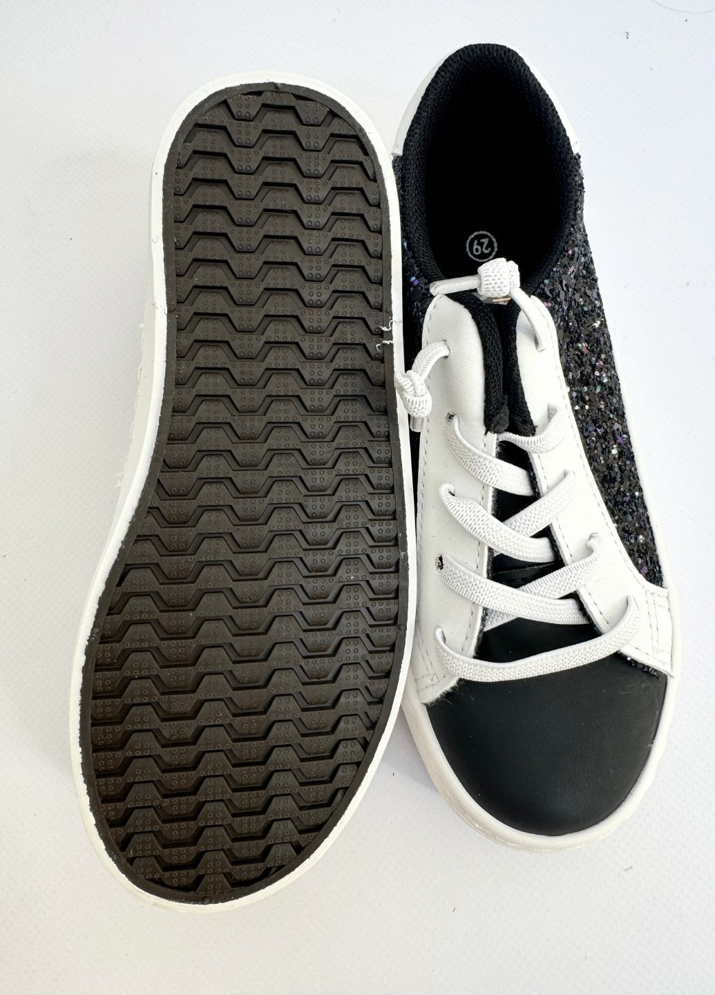 Черные кеды с блестками золотистые No Brand