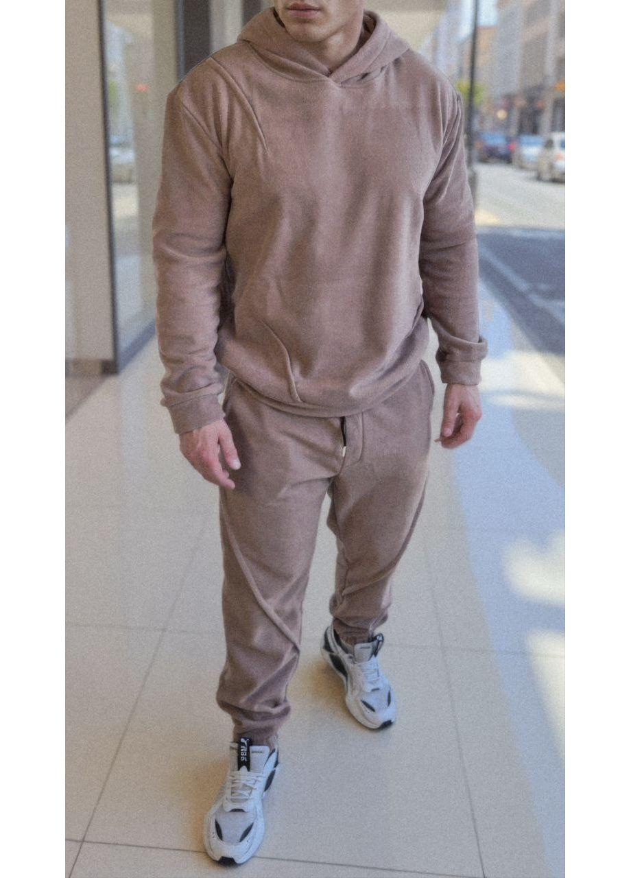 Темно-бежевый зимний мужской костюм Garna