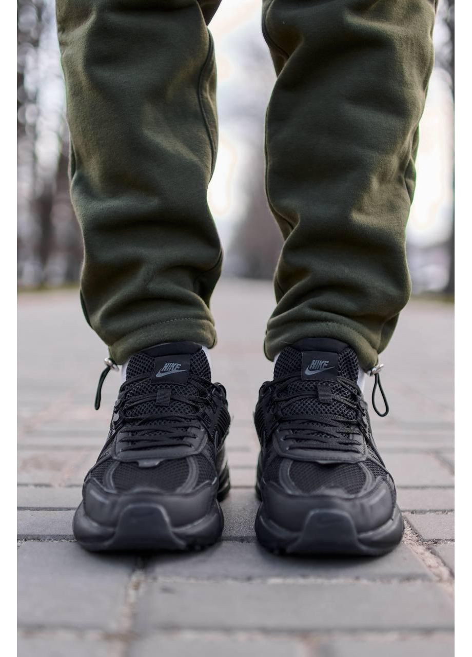 Черные демисезонные кроссовки мужские nike runtekk full black найк в2к рантекк No Brand