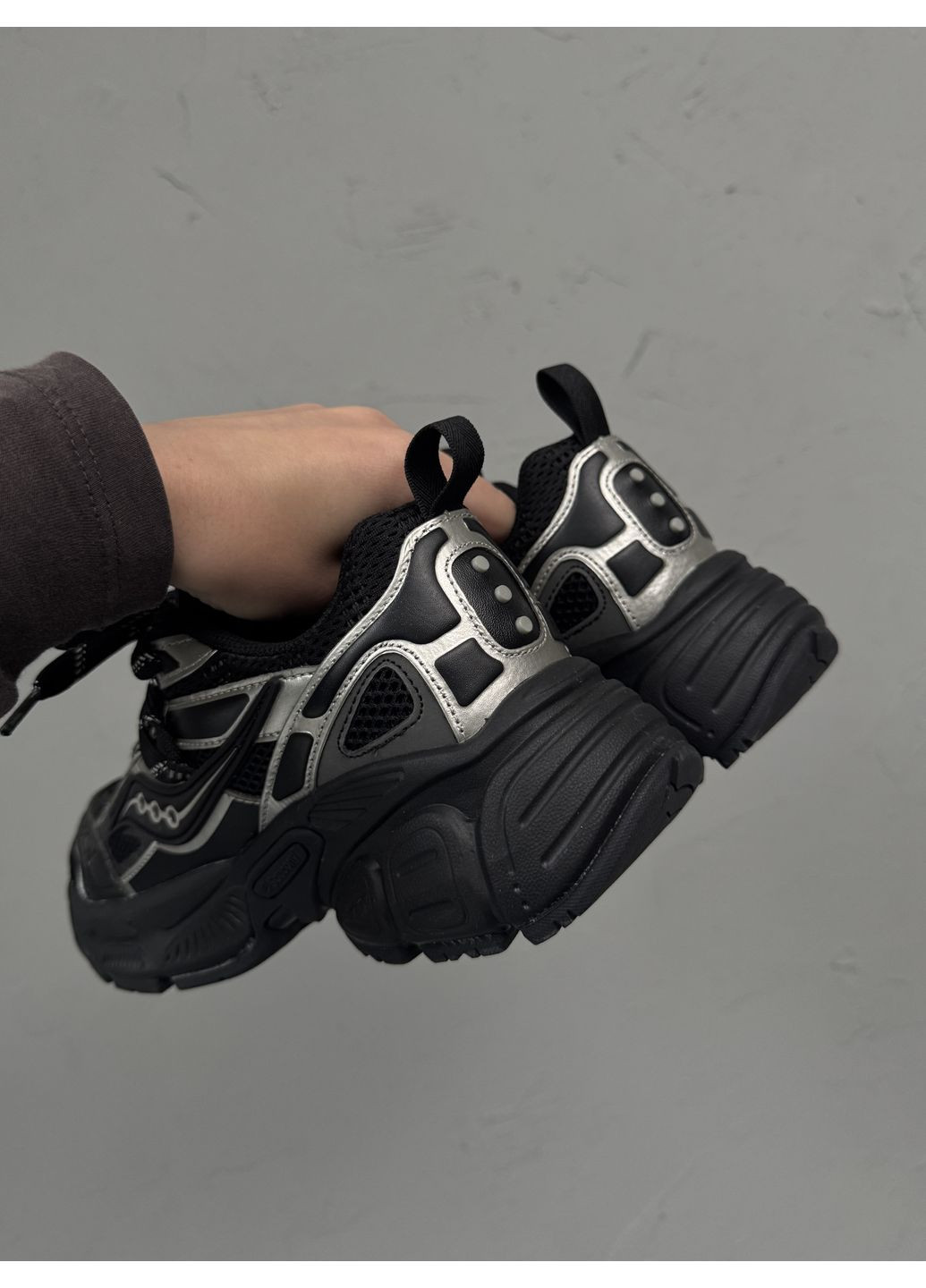 Черные демисезонные кроссовки мужские Saucony 2k Cavalry Black | Сауконі 2К Кавалрі