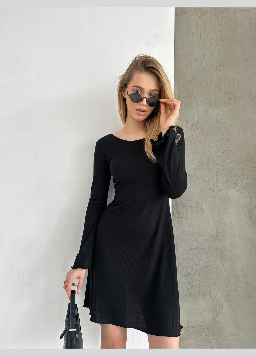 Чорна кежуал сукня з відкритою спиною з відкритою спиною No Brand однотонна