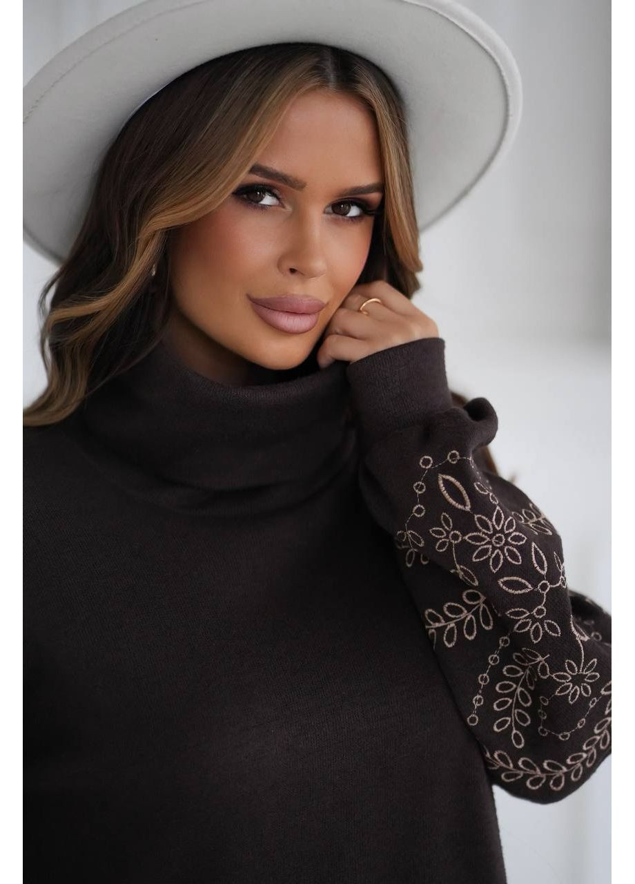 Коричнева жіноча сукня вільного крою з вишивкою ангора No Brand