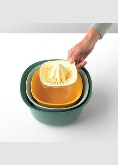 Кухонний набір (миска+друшляк+глечик з соковижималкой) Tasty Colours (122262) Brabantia (301084956)