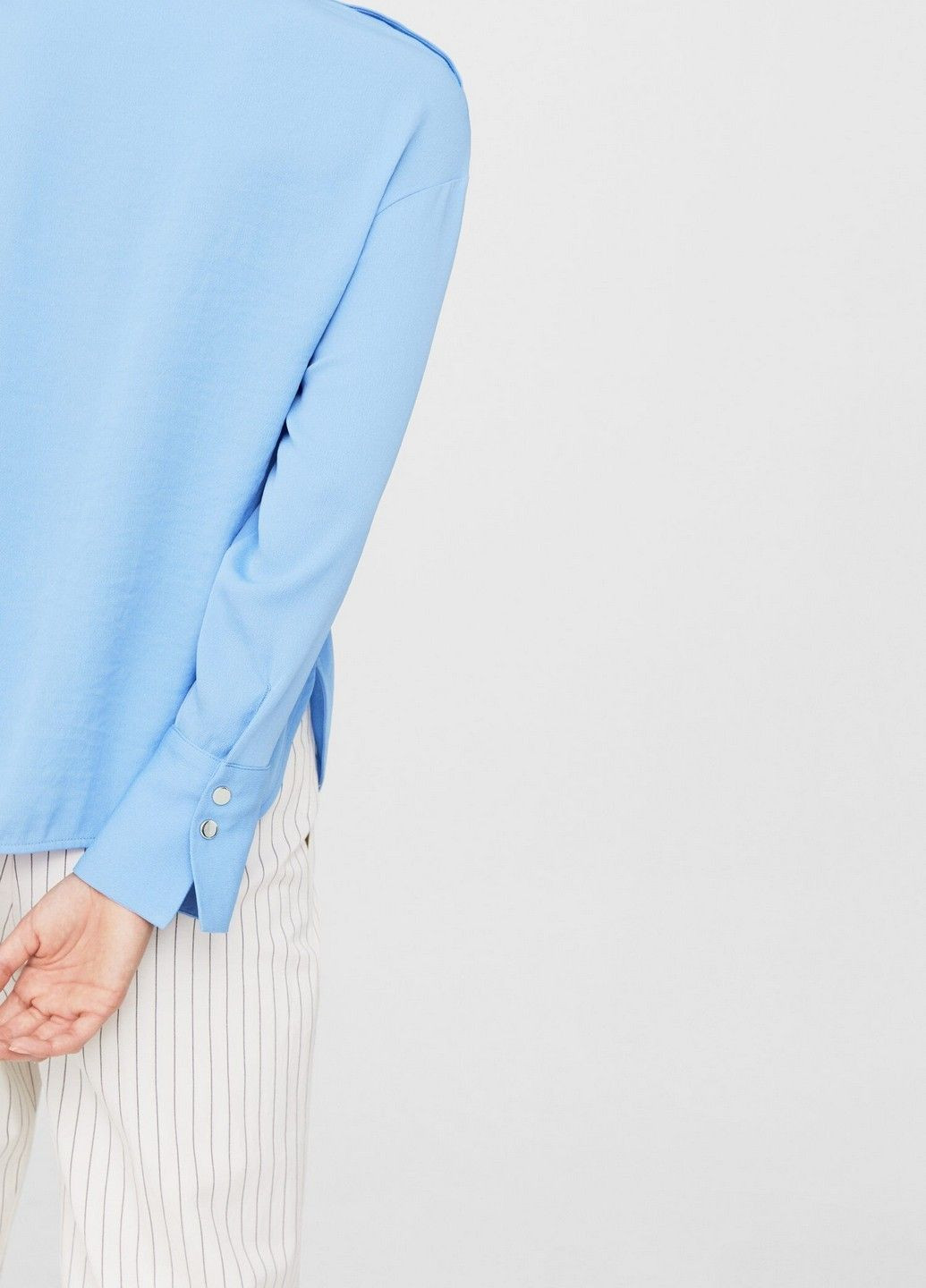 Блакитна блуза Mango