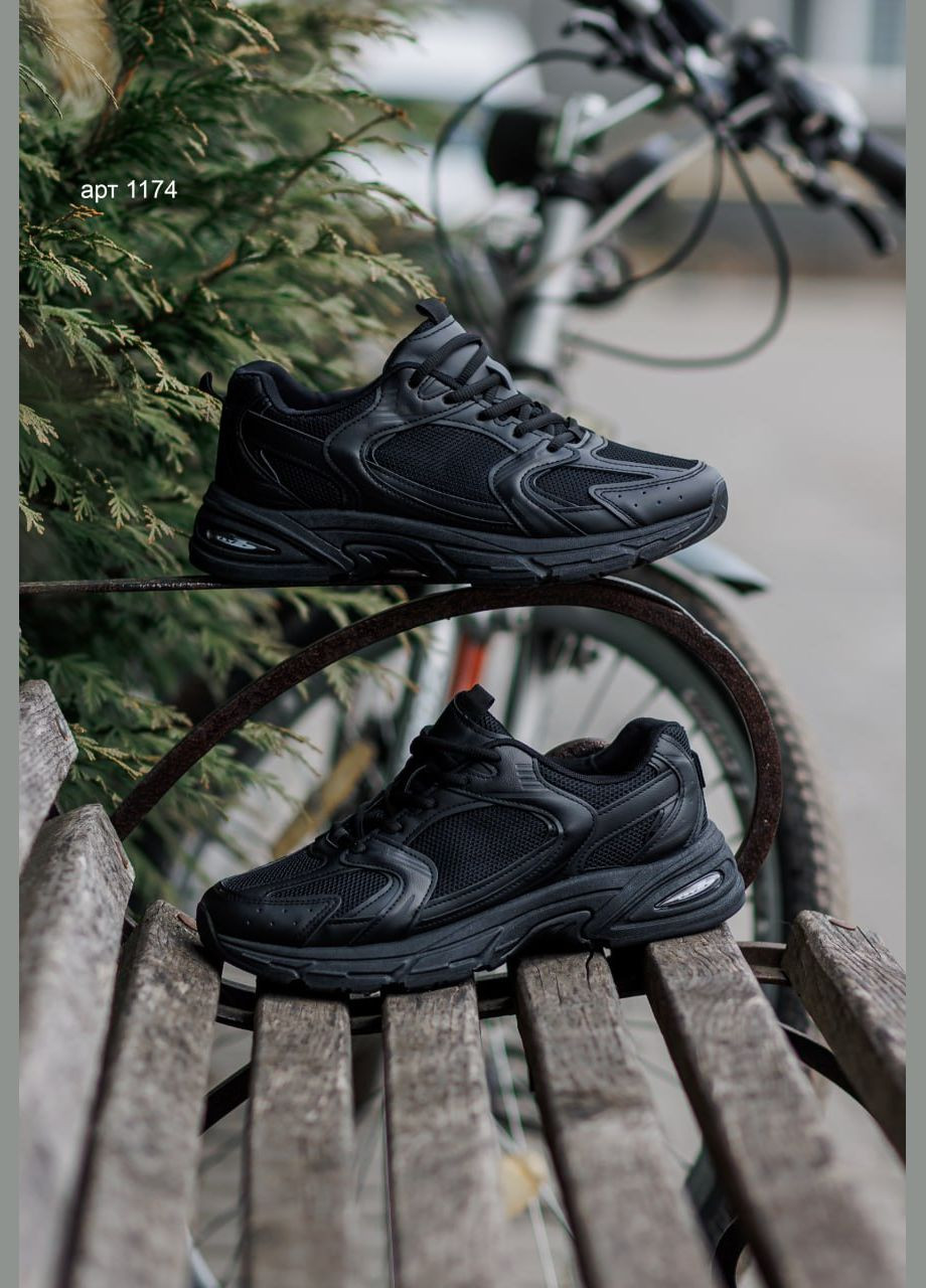 Черные демисезонные мужские кроссовки No Brand