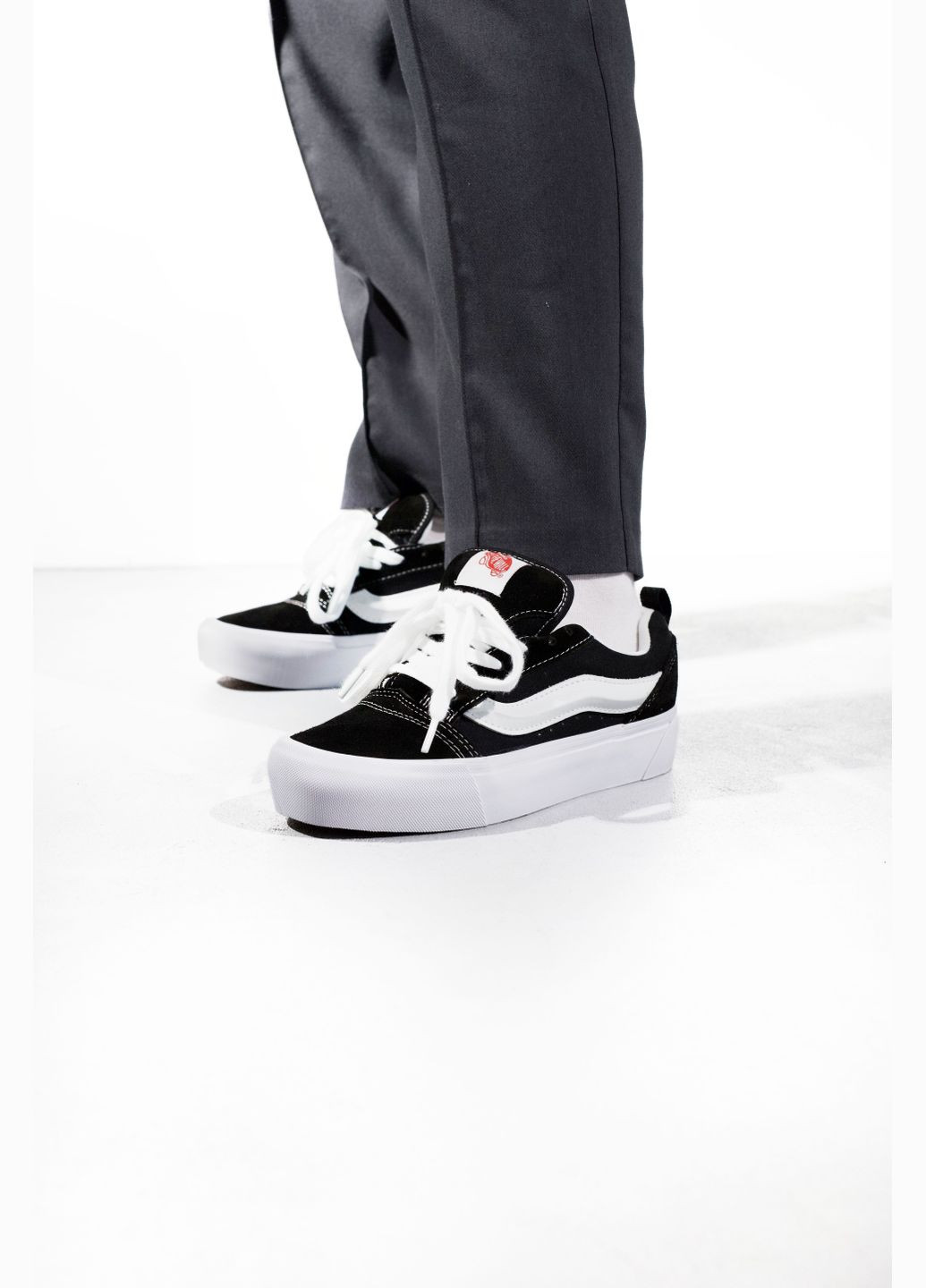 Кросівки жіночі Vans Knu Skool Platform black white | Адідас Кампус чорні білі No Brand чорні демісезони (316504452)