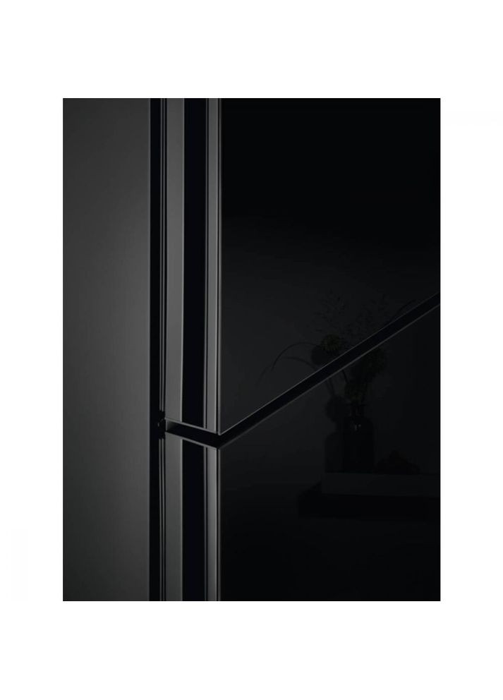 Холодильник із морозильною камерою RNT7ME34K1 Electrolux (314865587)