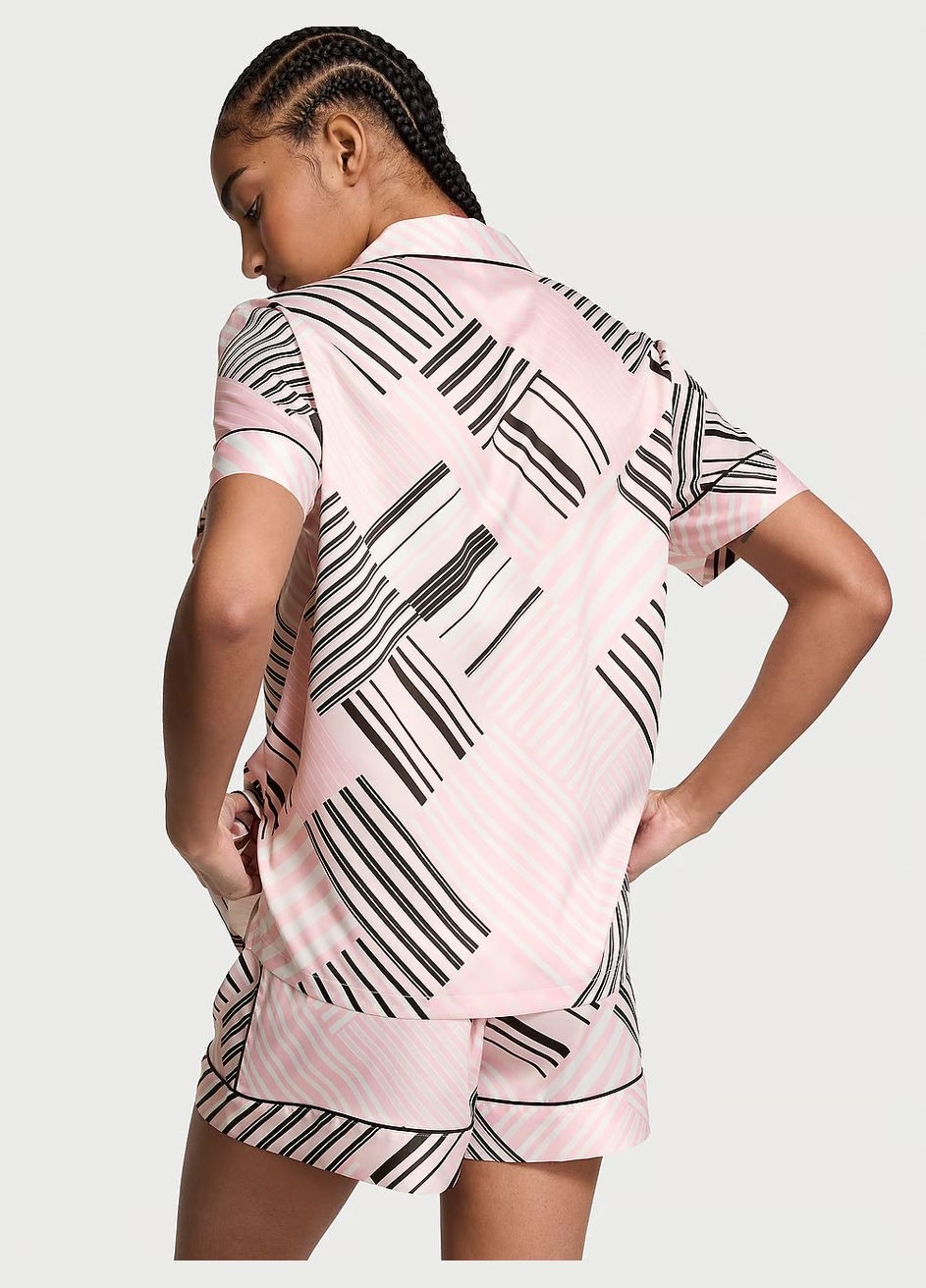 Розовая всесезон пижама женская glazed satin short pajama set сатиновая в полоску розовый рубашка + шорты Victoria's Secret