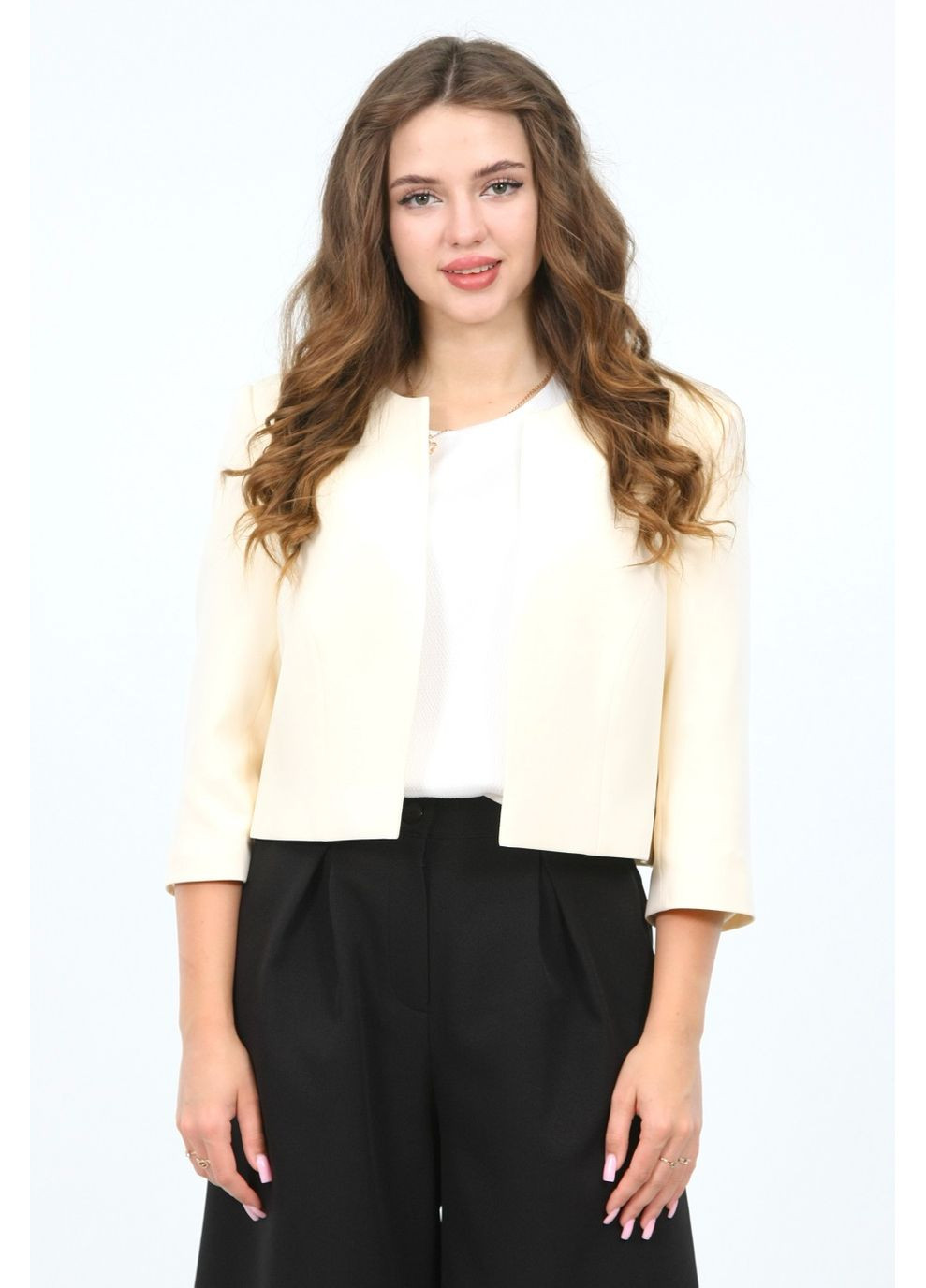 Жакет укорочений жіночий 046 креп світло-бежевий Актуаль (359645935)