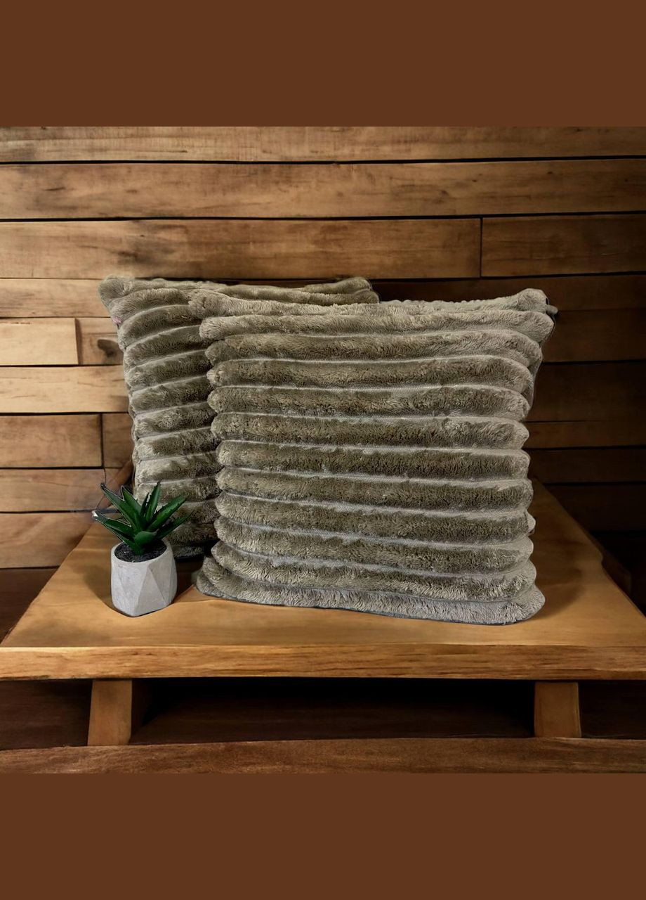 Подушка декоративная плюшевая 40x40 см набор 2 шт No Brand (308754846)