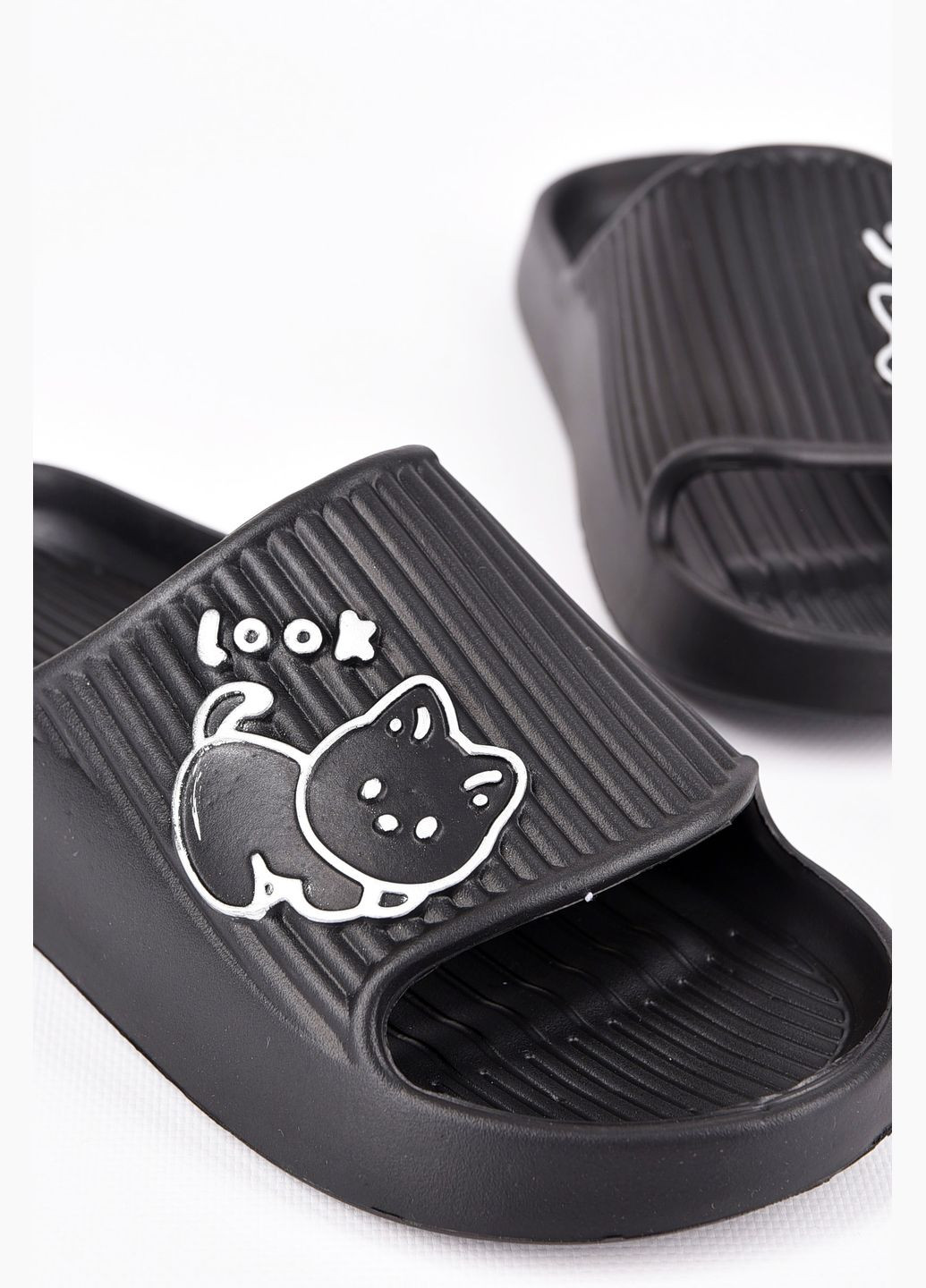 Шльопанці піна жіночі чорного кольору Let's Shop (341884663)