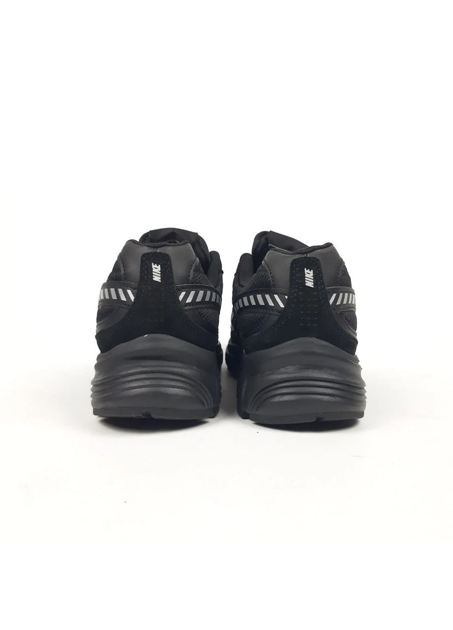 Черные всесезонные кроссовки Nike Initiator Retro Runner