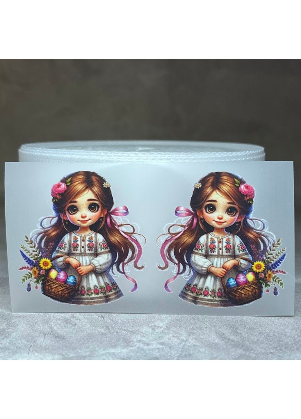 ТермоНаклейка - Дівчинка з пасхальним кошиком (бантика), розмір 3,5*4,0 см (однієї наліпки), 1 пара No Brand (317757195)