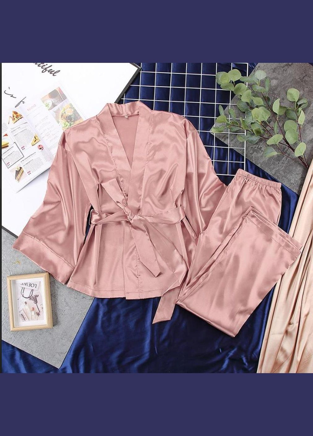 Пудрова всесезон жіноча атласна піжама на запах у стилі кімоно – пудра (піж-шов-кімо-пудр) Vakko