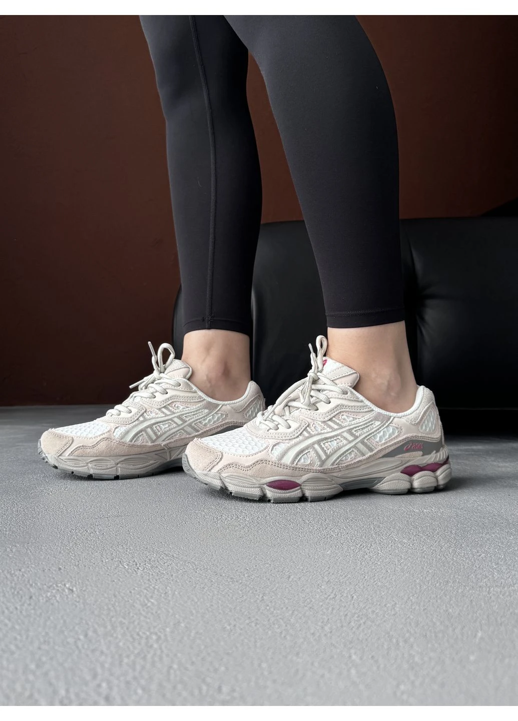 Бежеві кросівки чоловічі asics gel-nyc cream moonrock асікс гель нюк бежеві демісезон No Brand
