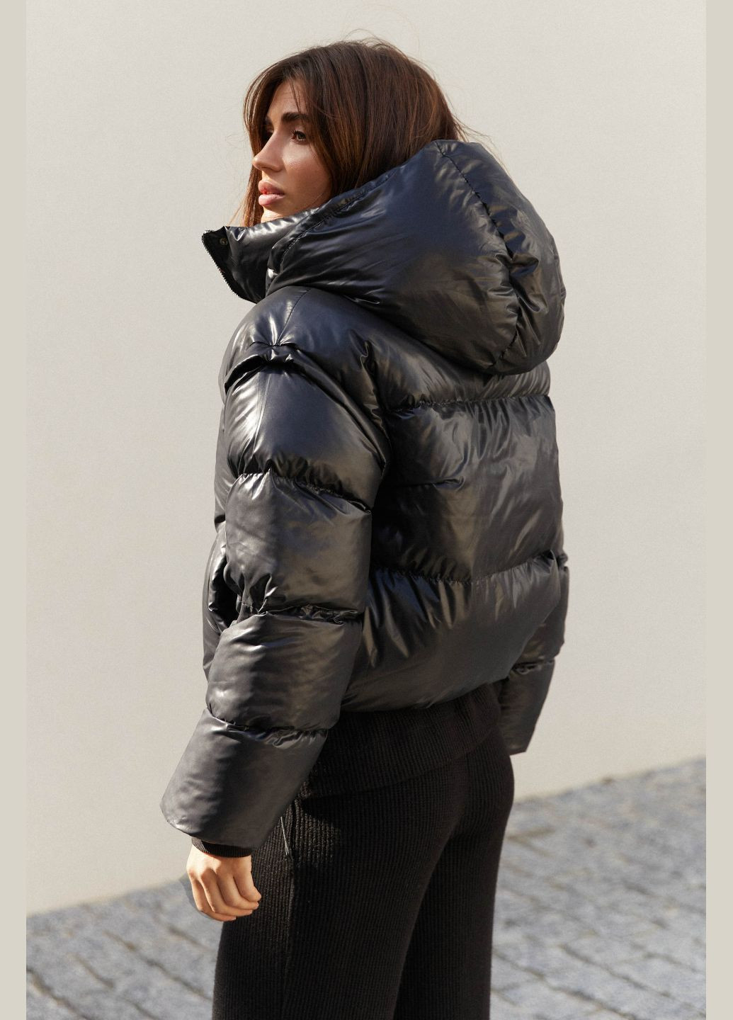 Чорна зимня куртка ST-Seventeen