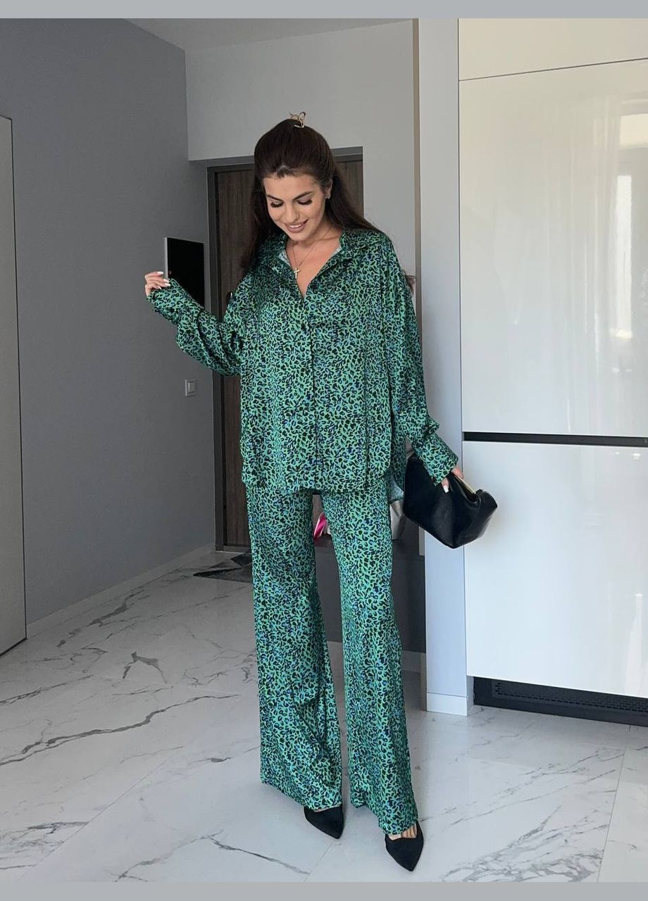 Жіночий костюм Україна (329911100)