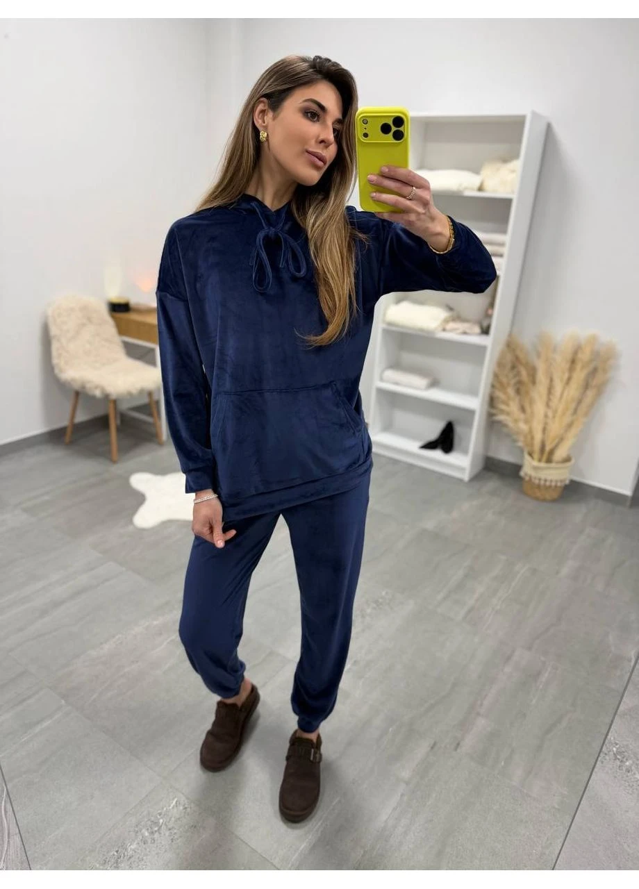 Жіночий спортивний костюм No Brand (385596172)