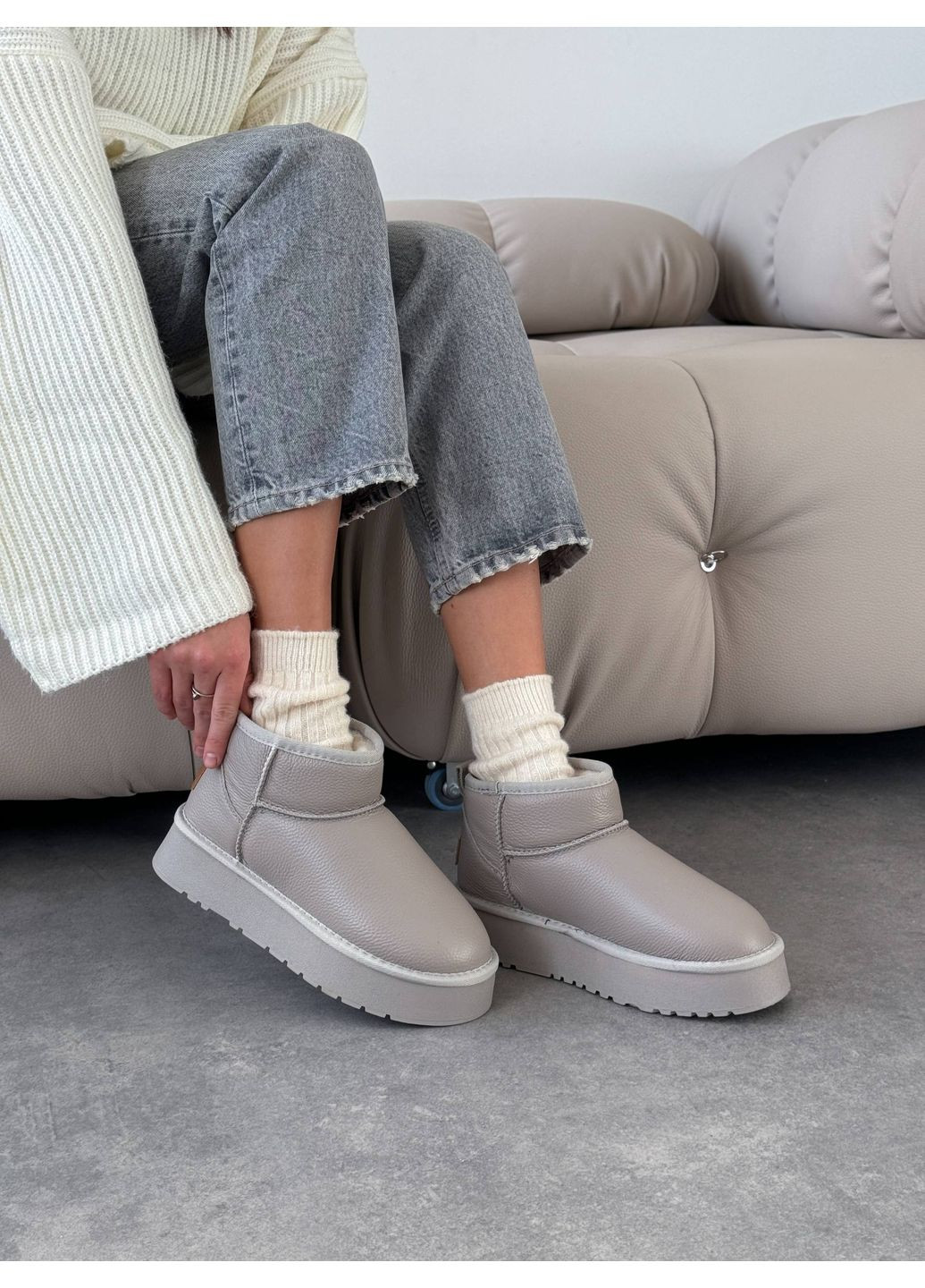 Угги женские кожаные на платформе короткие серые (2162) No Brand серые зима (361930422)
