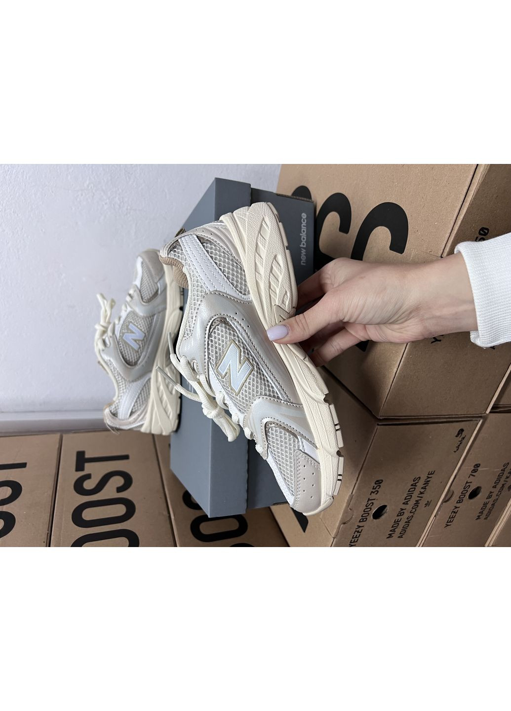 Бежевые демисезонные кроссовки мужские new balance 530 beige angora нью беланс 530 No Brand