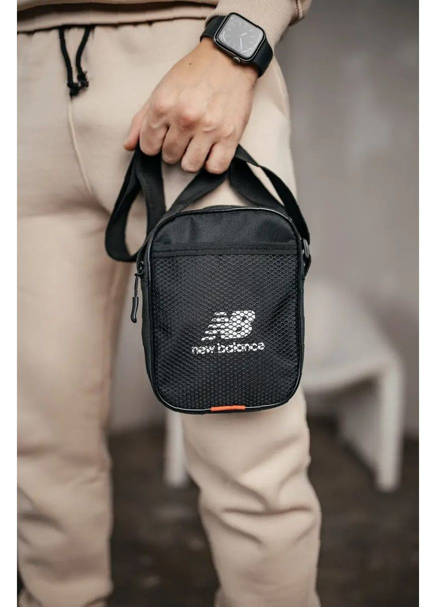 Барсетка в спортивному стилі - легкість, комфорт та компактність No Brand (365762067)
