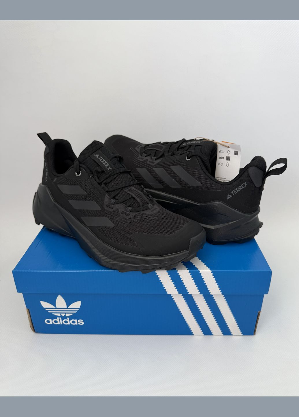 Чорні Осінні кросівки terrex adidas