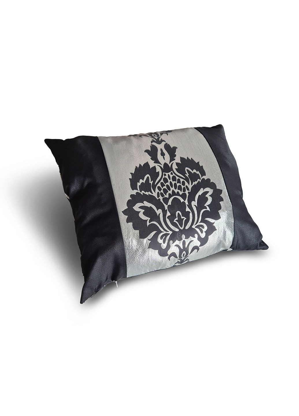 Декоративна подушка 48х38см 1шт чорний зі сріблястим (п_0736) Firanka Damask (315319286)