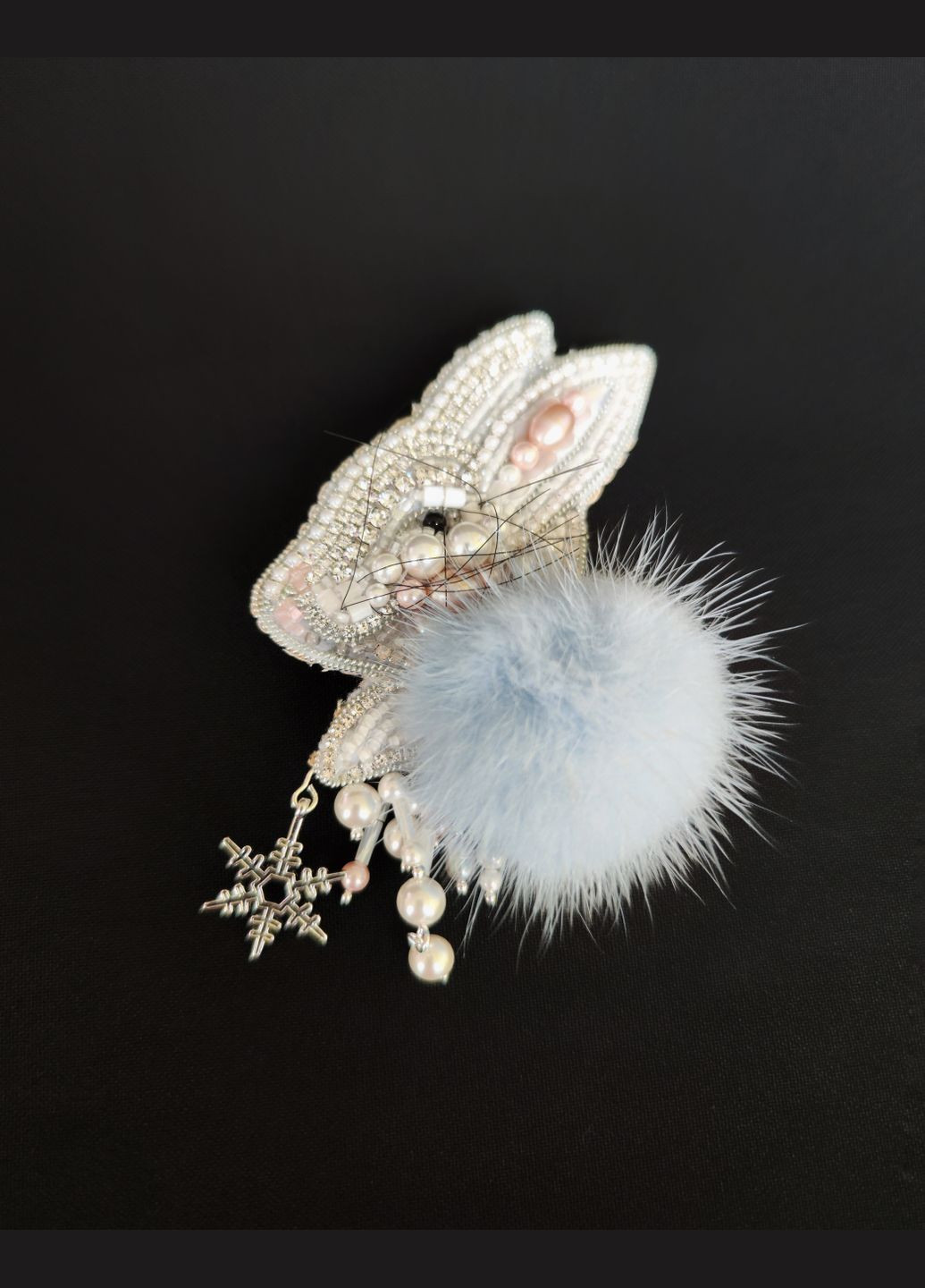 Брошка кролик, брошка ручної роботи, символ року, подарунок на будь-яке свято Ksenija Vitali (290855697)